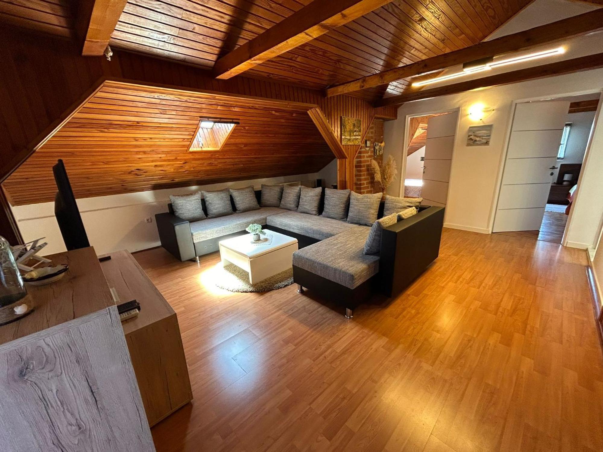 Milena Apartment